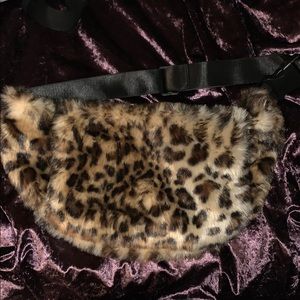 Cheetah foe fur fanny pack